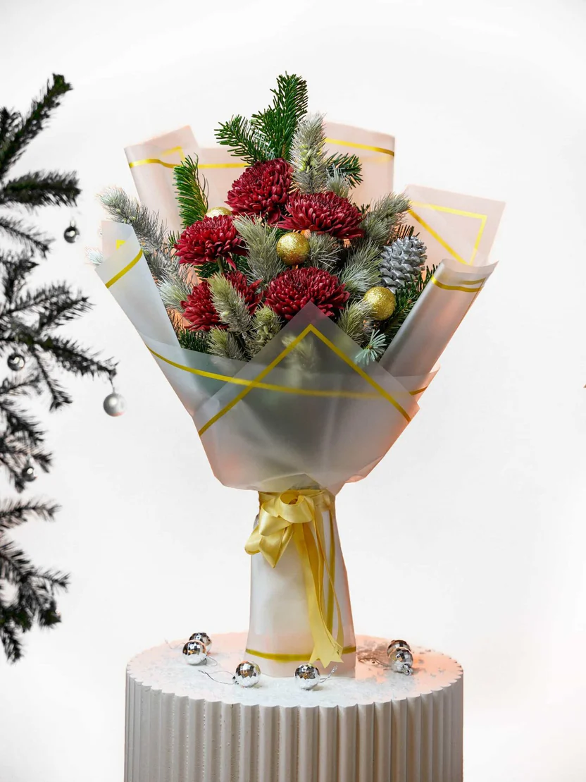 Crimson Christmas Charm